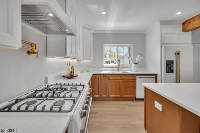 255 Westfield Ave, Clark Twp., NJ 07066