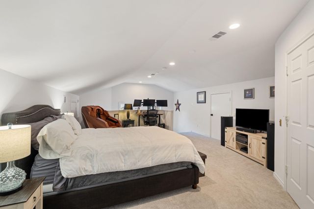 201 Vanderpool Lane 137, Houston, TX 77024