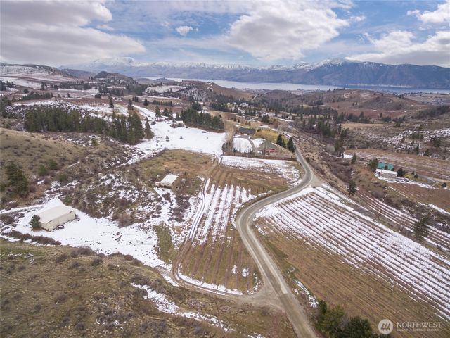 57 Raven Lane, Manson, WA 98831