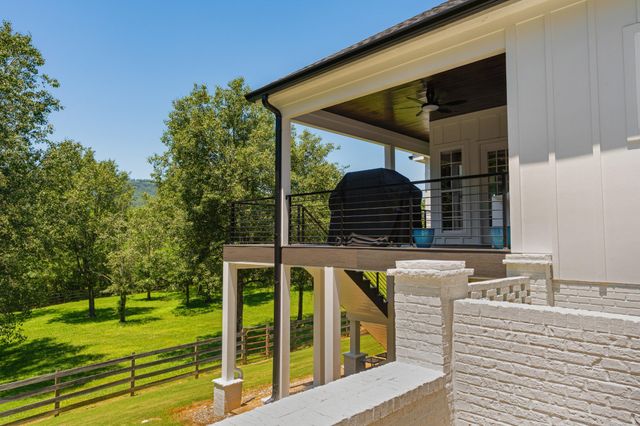 527 Reads Lake Road, Chattanooga, TN 37415