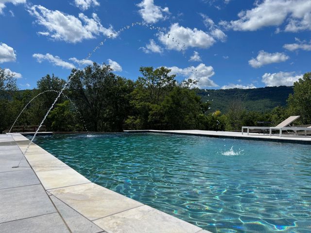 527 Reads Lake Road, Chattanooga, TN 37415