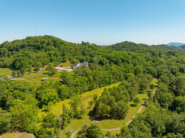 527 Reads Lake Road, Chattanooga, TN 37415