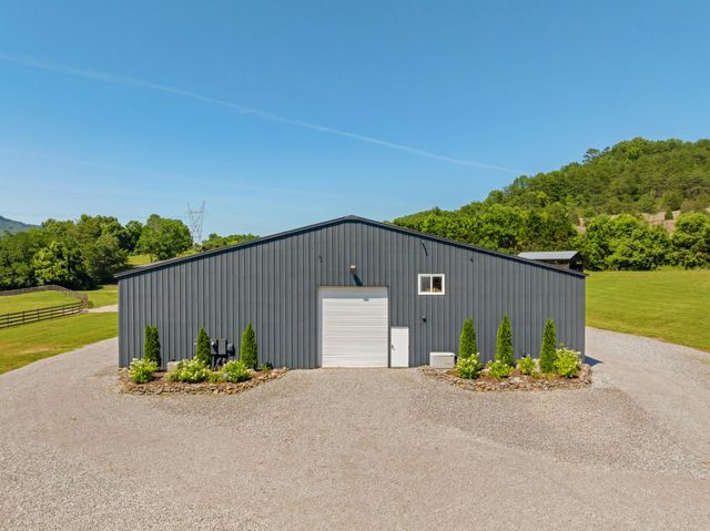 527 Reads Lake Road, Chattanooga, TN 37415