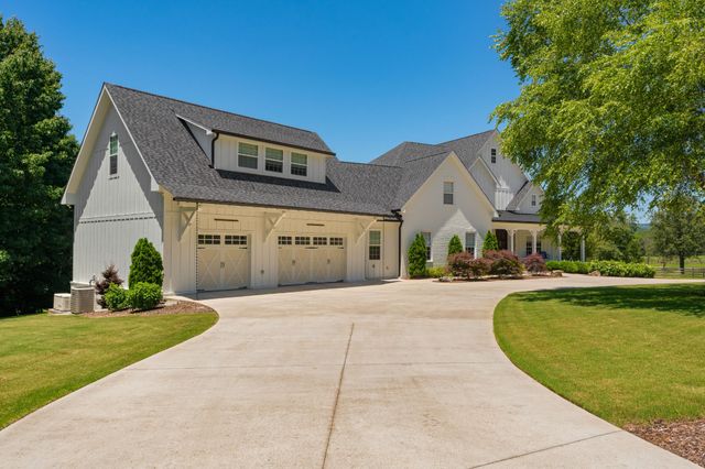 527 Reads Lake Road, Chattanooga, TN 37415