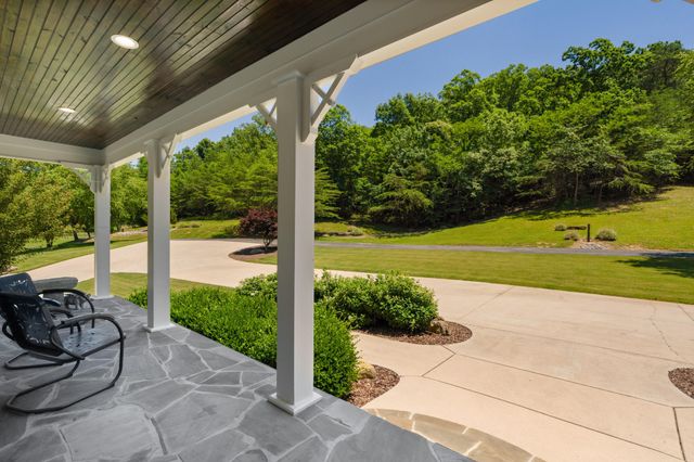 527 Reads Lake Road, Chattanooga, TN 37415