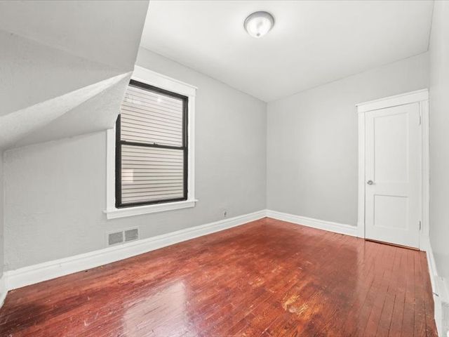 3219 W 64th Street, Chicago, IL 60629