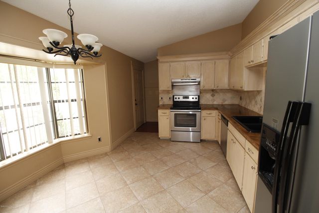 1361 Lamplighter Drive NW, Palm Bay, FL 32907