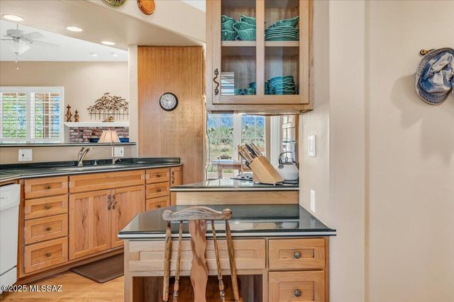 11 Culton Lane, Tubac, AZ 85646