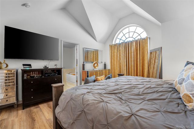 5 Seeley Bull Street, Monroe, NY 10950