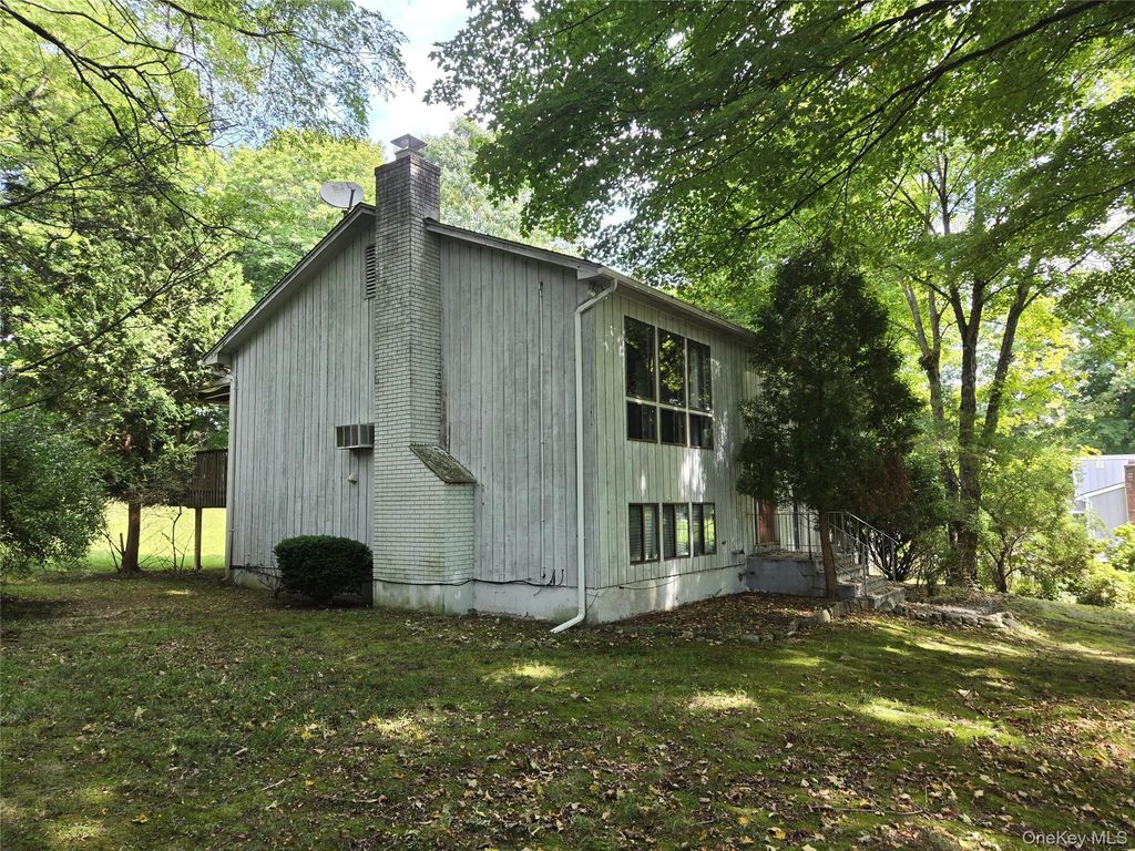 17 Franklin Drive, Mahopac, NY 10541 — photo 4