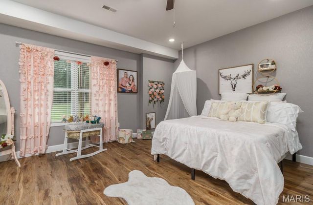 25243 Highway 32, Lebanon, MO 65536