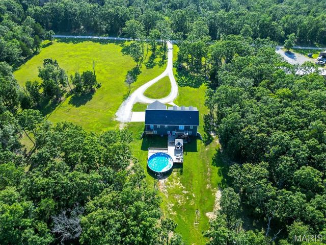 25243 Highway 32, Lebanon, MO 65536