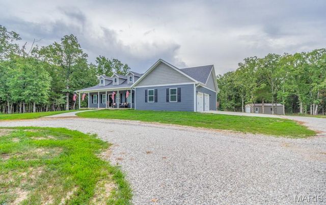 25243 Highway 32, Lebanon, MO 65536