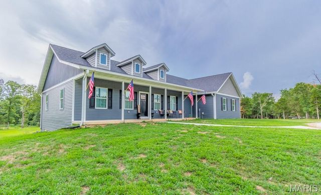 25243 Highway 32, Lebanon, MO 65536