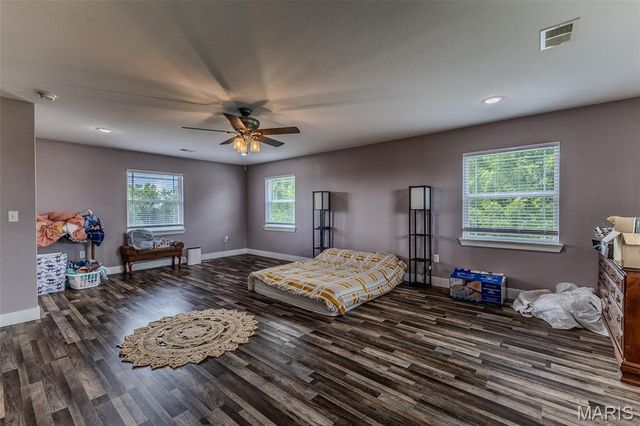 30170 Highway U, Crocker, MO 65452