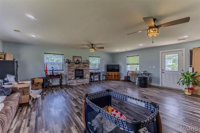 30170 Highway U, Crocker, MO 65452