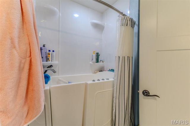 30170 Highway U, Crocker, MO 65452