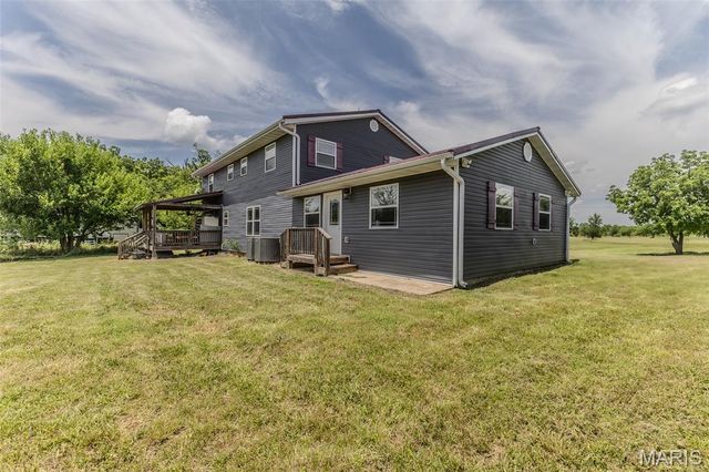 30170 Highway U, Crocker, MO 65452