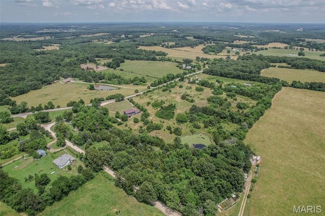 30170 Highway U, Crocker, MO 65452