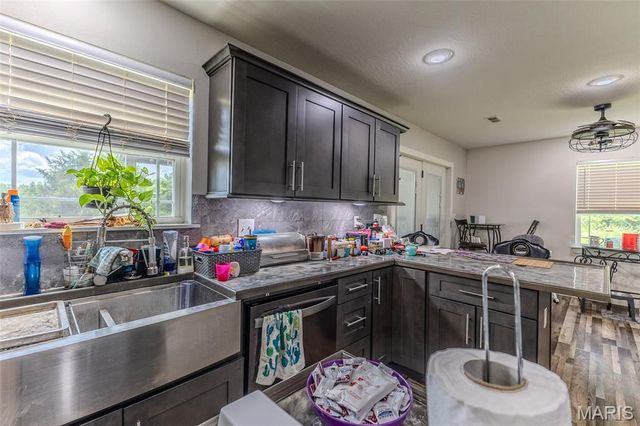 30170 Highway U, Crocker, MO 65452