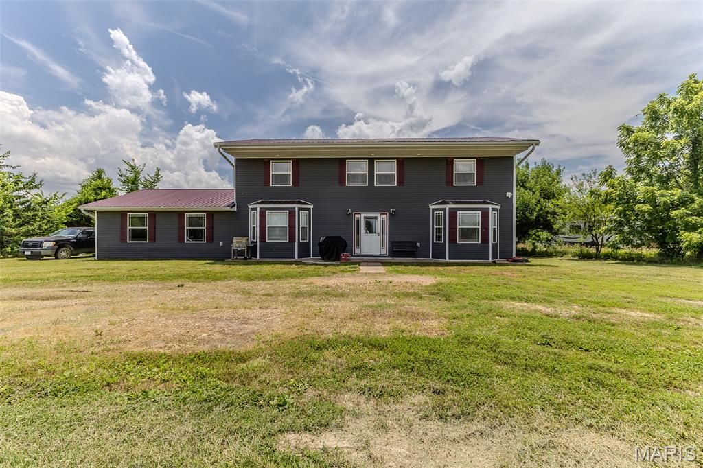 30170 Highway U, Crocker, MO 65452