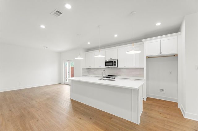 1477 Ferguson Way, Houston, TX 77088