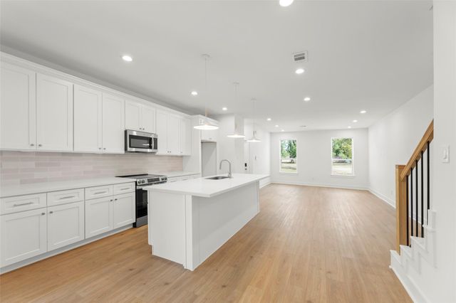 1477 Ferguson Way, Houston, TX 77088