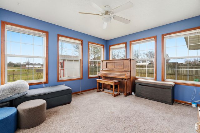 114 W Fall Creek Road, Willard, MO 65781