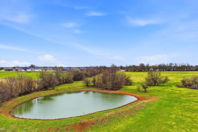 114 W Fall Creek Road, Willard, MO 65781