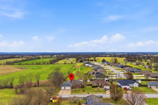 114 W Fall Creek Road, Willard, MO 65781