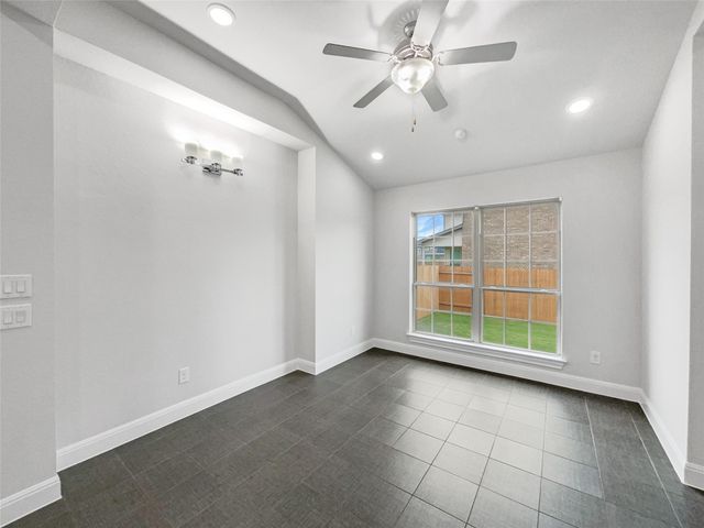 2295 Hat Bender LOOP, Round Rock, TX 78664