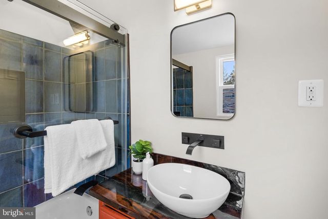 309 WATERFORD RD, Silver Spring, MD 20901