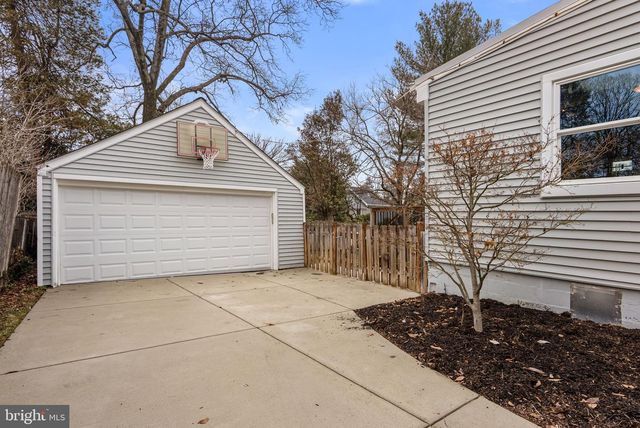 309 WATERFORD RD, Silver Spring, MD 20901