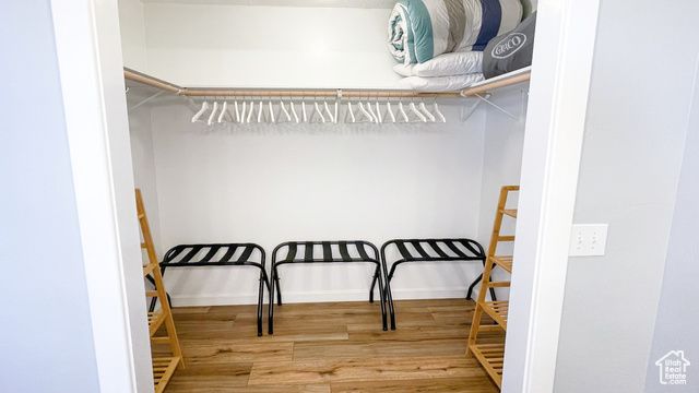 325 S 100 W, Garden City, UT 84028