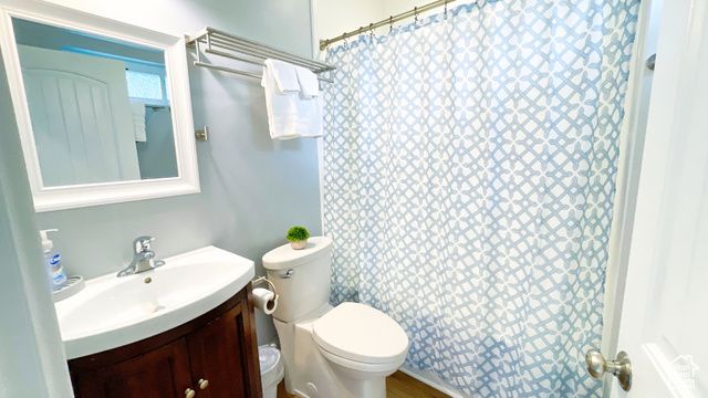 325 S 100 W, Garden City, UT 84028
