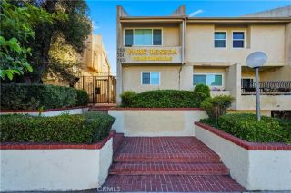 7651 Reseda 13-T, Los Angeles, CA 91335