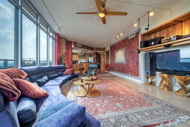 901 W 9th ST 1004, Austin, TX 78703