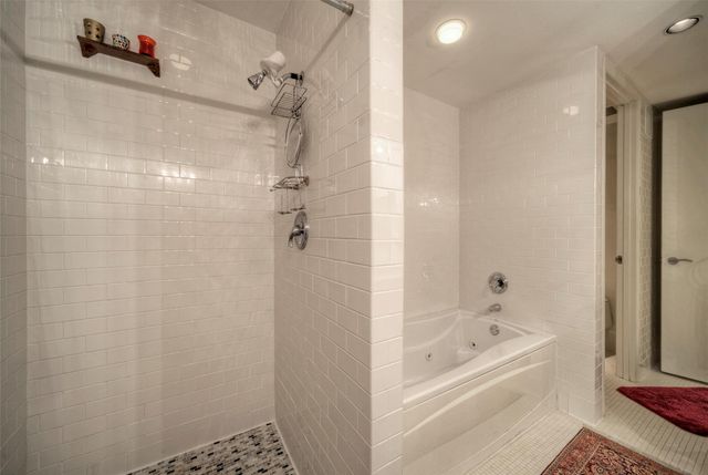 901 W 9th ST 1004, Austin, TX 78703