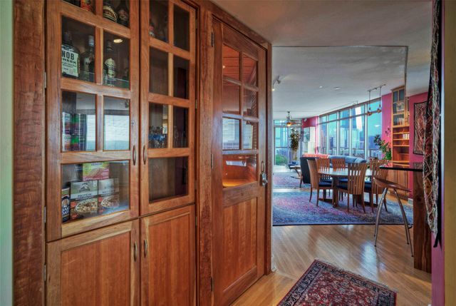 901 W 9th ST 1004, Austin, TX 78703