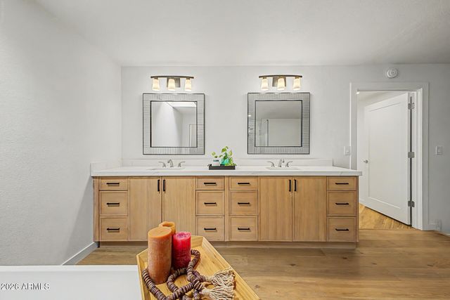 1535 E GUNSTOCK Circle, Chandler, AZ 85286