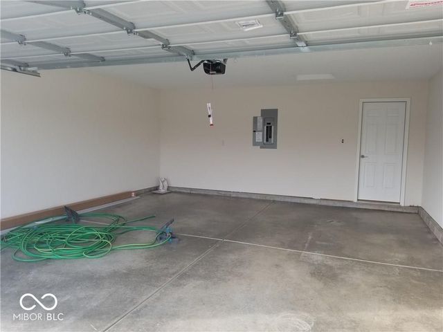 3404 Village Drive, Anderson, IN 46011