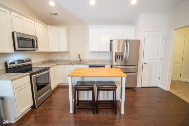 3404 Village Drive, Anderson, IN 46011