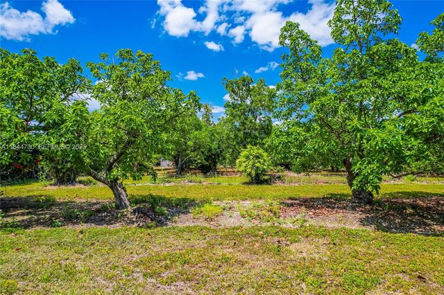 254xx SW 217ave, Homestead, FL 33031