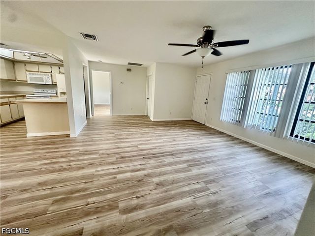 3822 SW 5th PL, Cape Coral, FL 33914