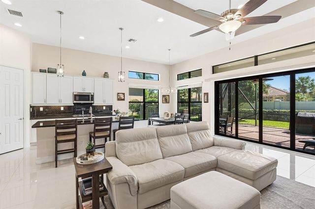 11990 Kalmar Circle S, Parkland, FL 33076