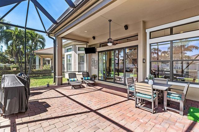 11990 Kalmar Circle S, Parkland, FL 33076