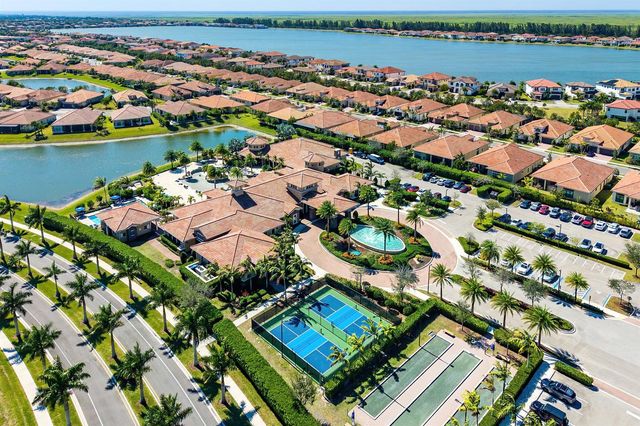11990 Kalmar Circle S, Parkland, FL 33076