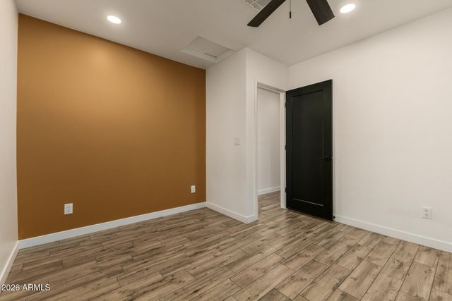 3213 E YALE Street, Phoenix, AZ 85008