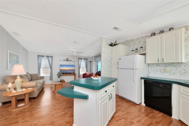 804 50TH C AVENUE E, Bradenton, FL 34203