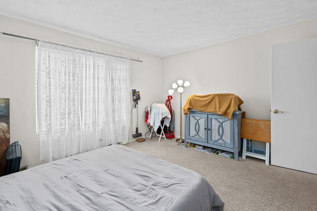 3717 35th Street 1, Moline, IL 61265